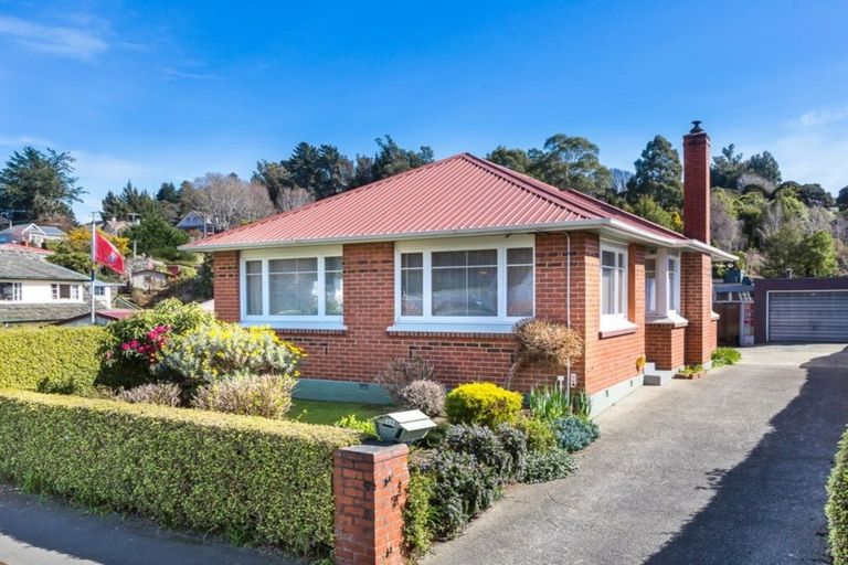 Photo of property in 172 Kaikorai Valley Road, Bradford, Dunedin, 9011