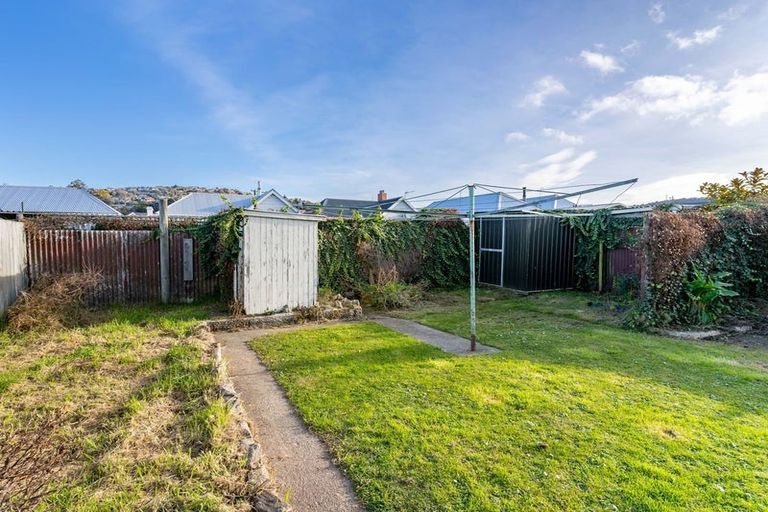 Photo of property in 68 Loyalty Street, Forbury, Dunedin, 9012