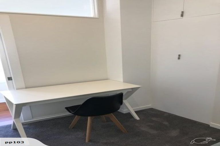 Photo of property in 116 Austin Street, Mount Victoria, Wellington, 6011