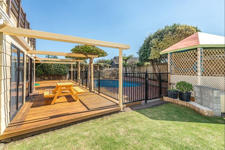 Photo of property in 12 Akepiro Place, Tawhero, Whanganui, 4501