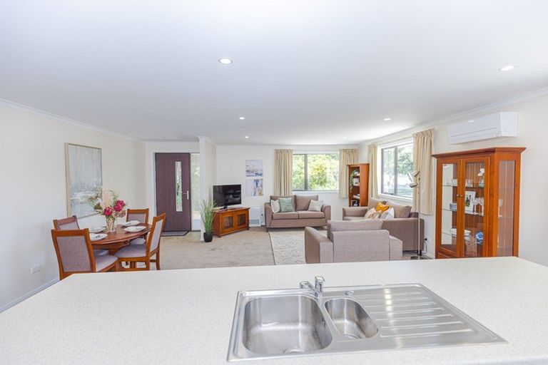 Photo of property in 48 Thatcher Street, Castlecliff, Whanganui, 4501