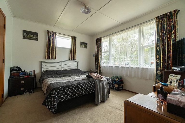 Photo of property in 10 Clearmont Crescent, Blagdon, New Plymouth, 4310