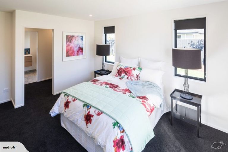 Photo of property in 7 Westpark Boulevard, Rangiora, 7400