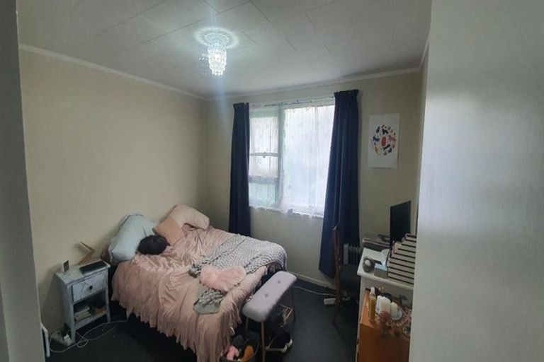 Photo of property in 58a Gemstone Drive, Birchville, Upper Hutt, 5018