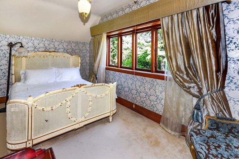 Photo of property in 54 Bridge Street, Coalgate, 7673