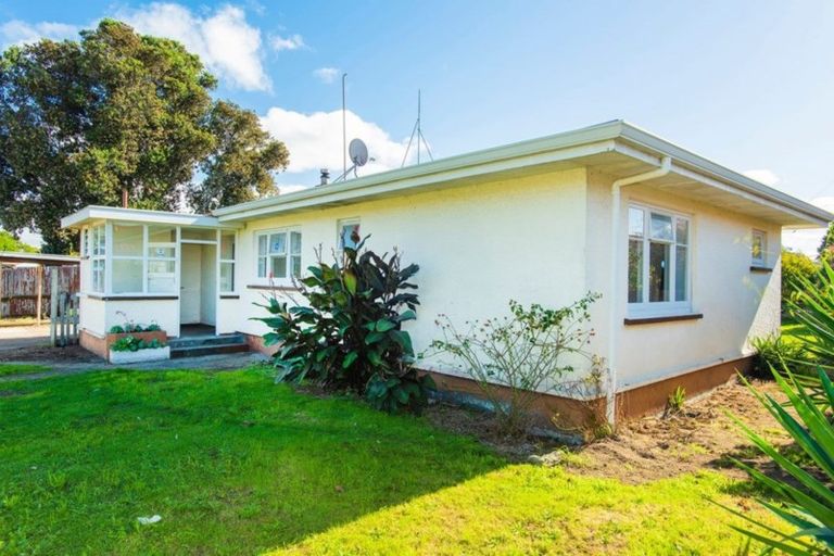 Photo of property in 14 Tolerton Avenue, Elgin, Gisborne, 4010