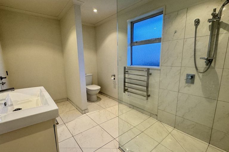 Photo of property in 227a Cranford Street, St Albans, Christchurch, 8014