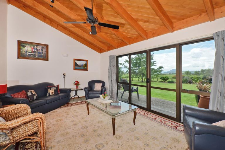 Photo of property in 40 Waipapa Road, Hataitai, Wellington, 6021