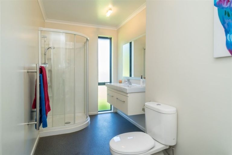 Photo of property in 38 Tara Hills Drive, North Taieri, Mosgiel, 9092