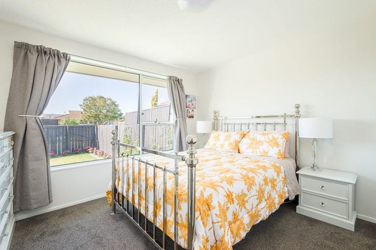 Photo of property in 1/47 Kawau Crescent, Bromley, Christchurch, 8062