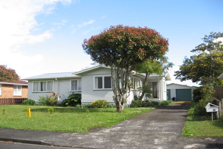 Photo of property in 10 Marybeth Place, Rosehill, Papakura, 2113