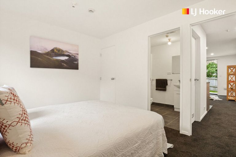 Photo of property in 115 Carroll Street, Dunedin Central, Dunedin, 9016