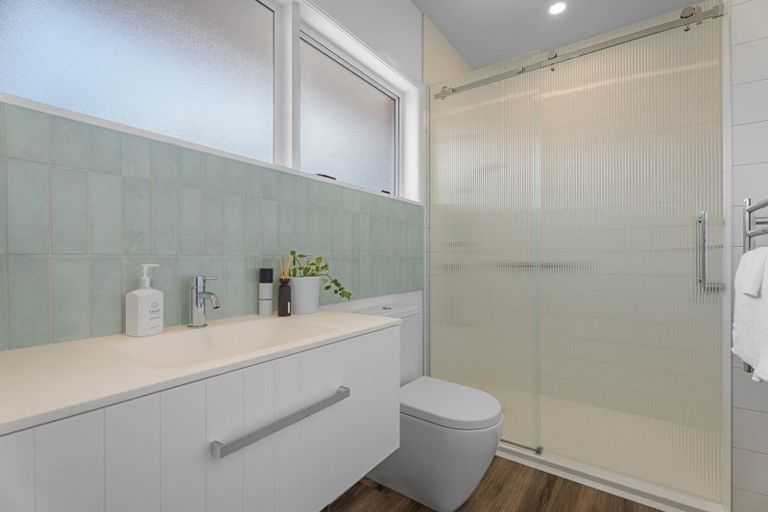 Photo of property in 3 Hastie Avenue, Mangere Bridge, Auckland, 2022