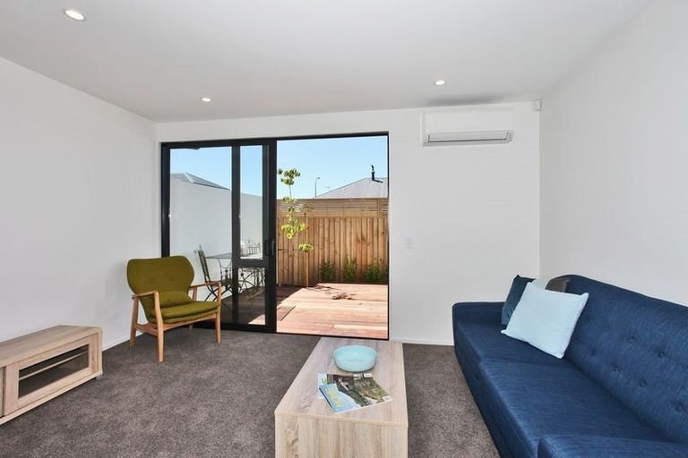 Photo of property in 4/61 Osborne Street, Waltham, Christchurch, 8011