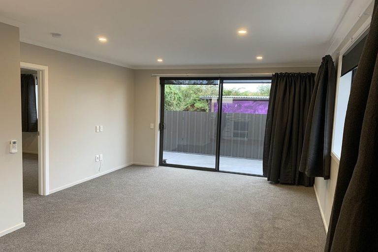 Photo of property in 2/32 Victoria Street, Rangiora, 7400