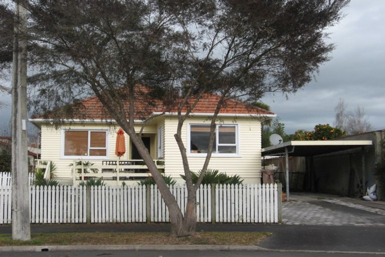 Photo of property in 9 Treloar Street, Fairfield, Hamilton, 3214