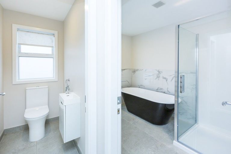 Photo of property in 18 Robertson Street, Elderslea, Upper Hutt, 5018