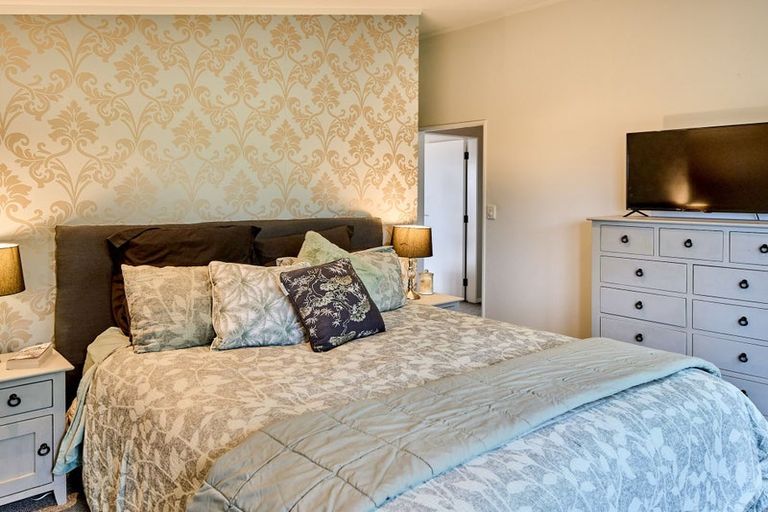 Photo of property in 16 Doncaster Terrace, Ascot Park, Porirua, 5024