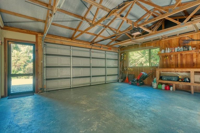 Photo of property in 226 Woodstock-rimu Road, Ruatapu, Hokitika, 7883
