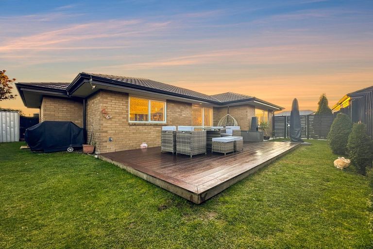 Photo of property in 15 Gallaghan Close, Wigram, Christchurch, 8042