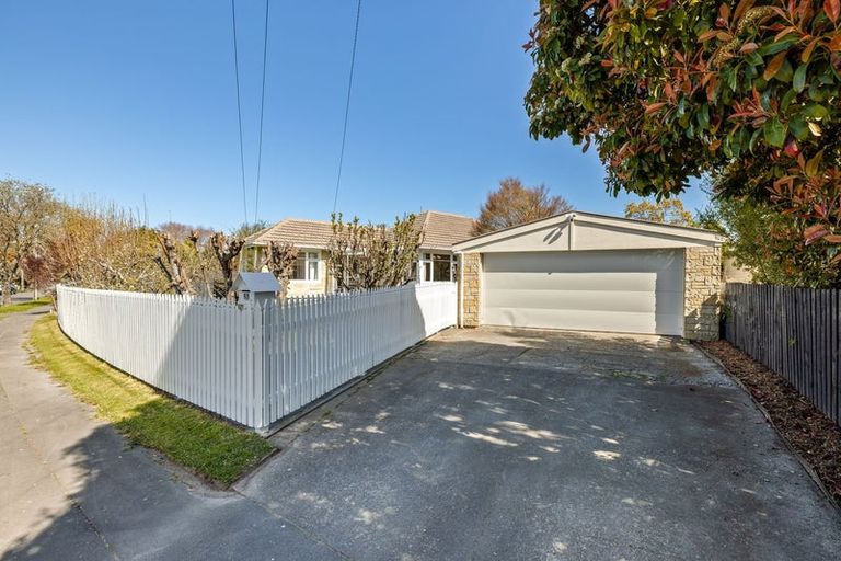 Photo of property in 51 Wayside Avenue, Burnside, Christchurch, 8053