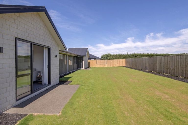 Photo of property in 57 Northmoor Boulevard, Rolleston, 7615