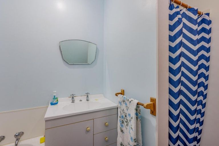 Photo of property in 14 Wingate Road, Opaki, Masterton, 5871