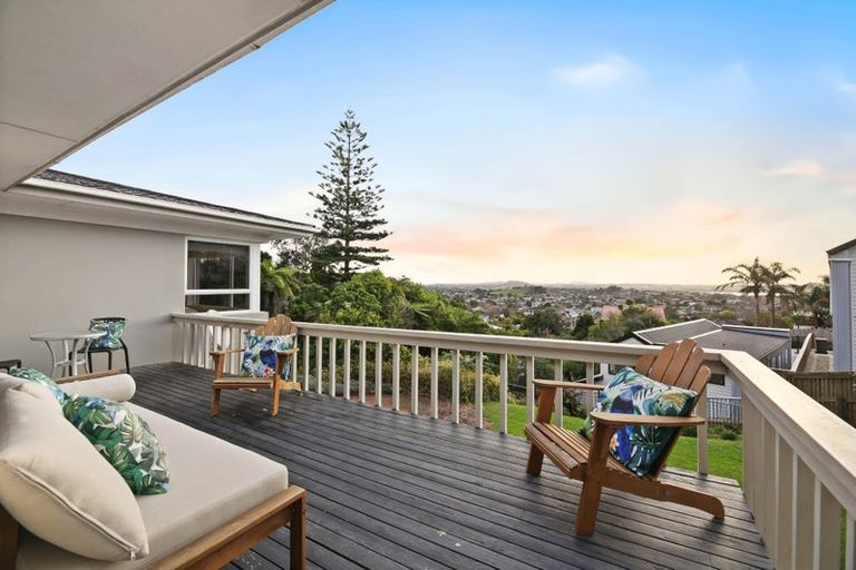 Photo of property in 10 Etherege Place, Howick, Auckland, 2014