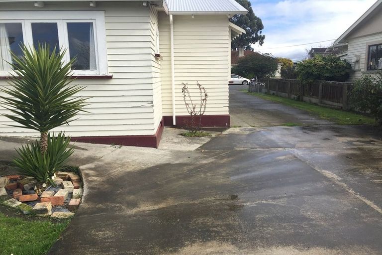 Photo of property in 36 Vivian Street, Solway, Masterton, 5810