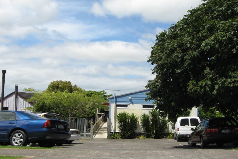 Photo of property in 178 Wellington Street, Pukekohe, 2120