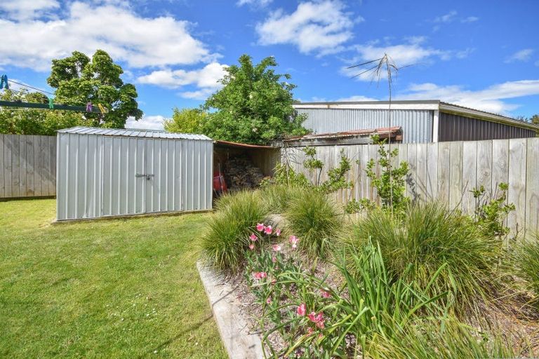 Photo of property in 33 Beaumaris Street, Outram, 9019
