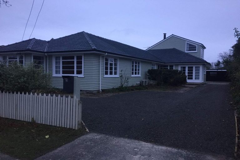 Photo of property in 39 Balgay Street, Upper Riccarton, Christchurch, 8041