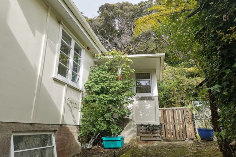 Photo of property in 142 Seddon Street, Naenae, Lower Hutt, 5011