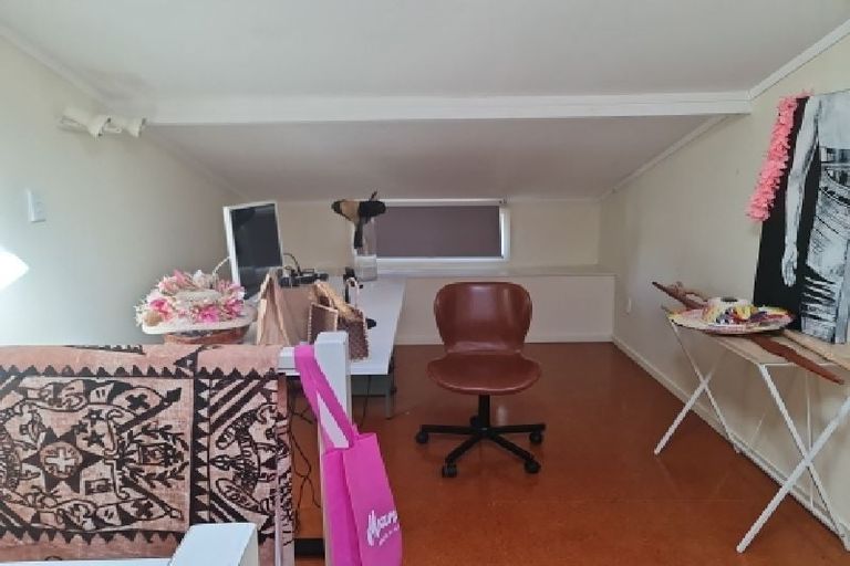 Photo of property in 1 Carter Street, Belmont, Lower Hutt, 5010