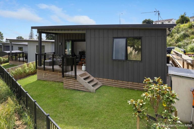 Photo of property in 10 Wrybill Way, Welcome Bay, Tauranga, 3112