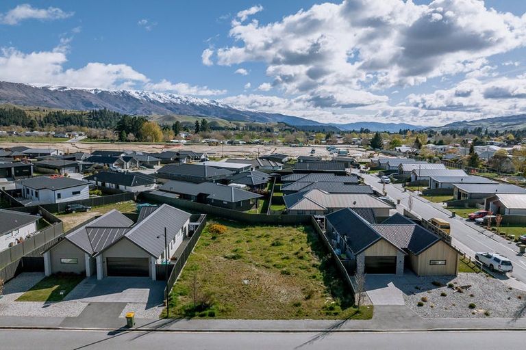 Photo of property in 12 Smitham Drive, Cromwell, 9310