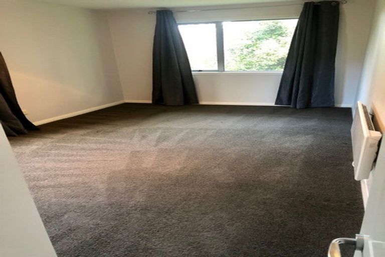Photo of property in 2/1 Keys Street, Belmont, Auckland, 0622