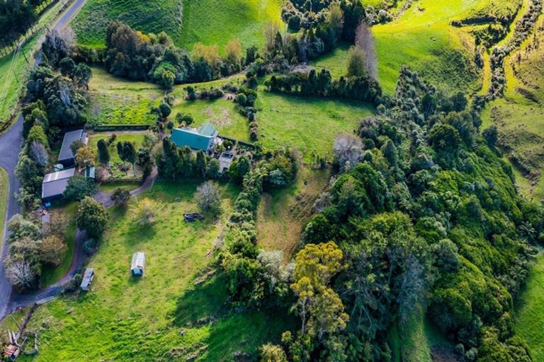 Photo of property in 569 Wortley Road, Waiongana, Inglewood, 4389