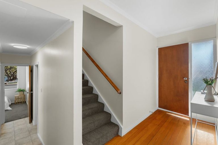 Photo of property in 52 Gladson Avenue, Sockburn, Christchurch, 8042