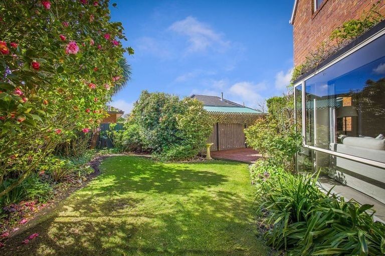 Photo of property in 2/61 Hanrahan Street, Upper Riccarton, Christchurch, 8041