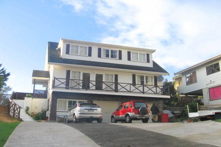 Photo of property in 29 Fyvie Avenue, Tawa, Wellington, 5028