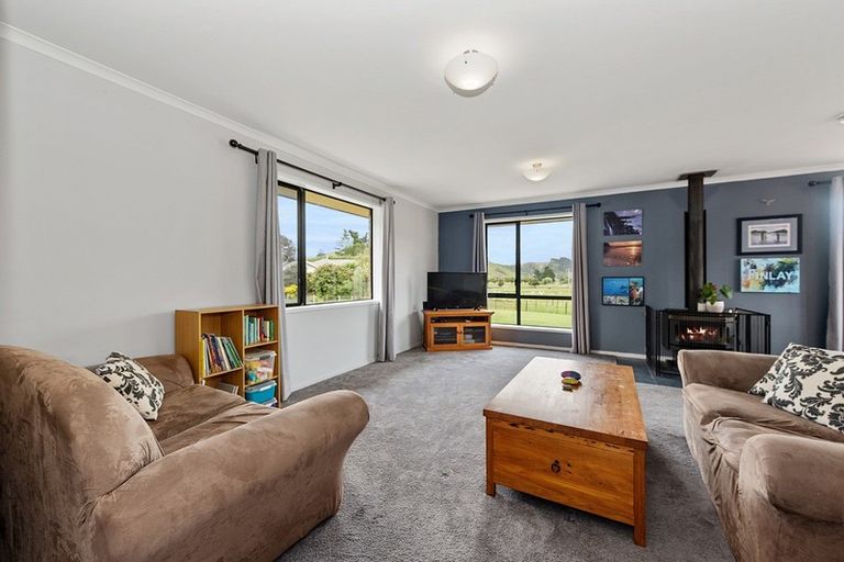 Photo of property in 17 Kauri Lane, Huntly, 3771