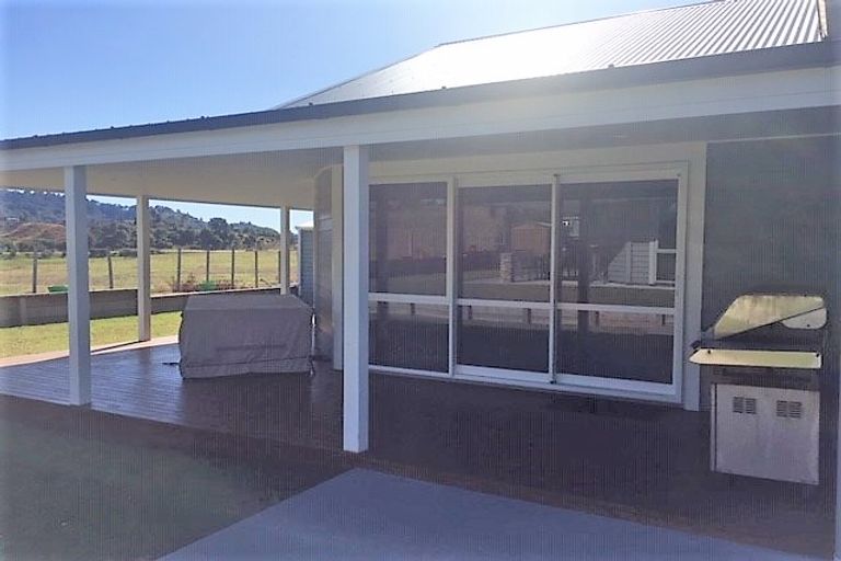 Photo of property in 46 Ocean Breeze Drive, Waihi Beach, 3611