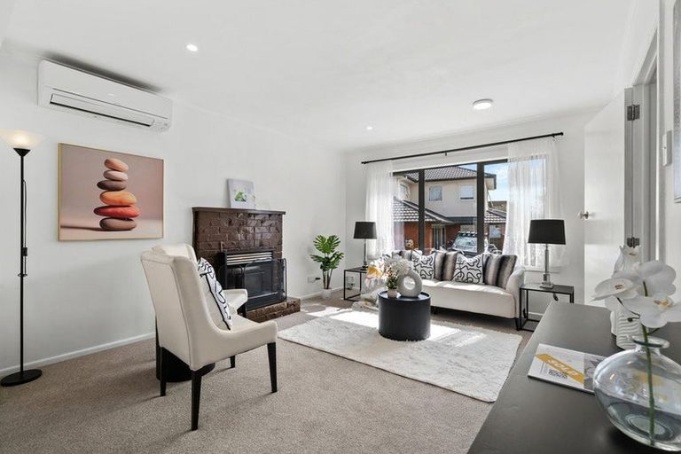 Photo of property in 35d Pah Road, Papatoetoe, Auckland, 2025