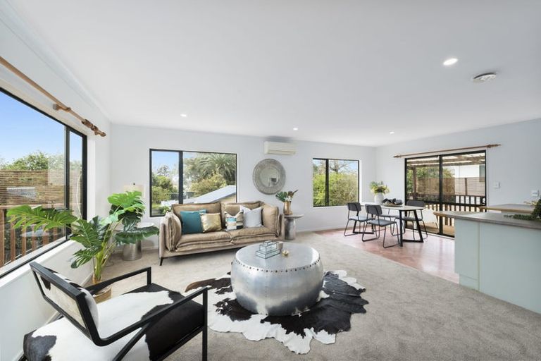 Photo of property in 13b Universal Drive, Henderson, Auckland, 0610