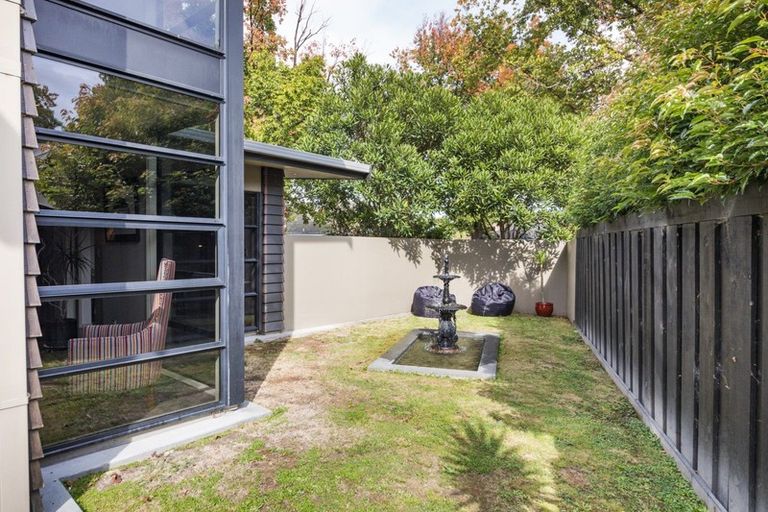 Photo of property in 143 Victoria Avenue, Hokowhitu, Palmerston North, 4410