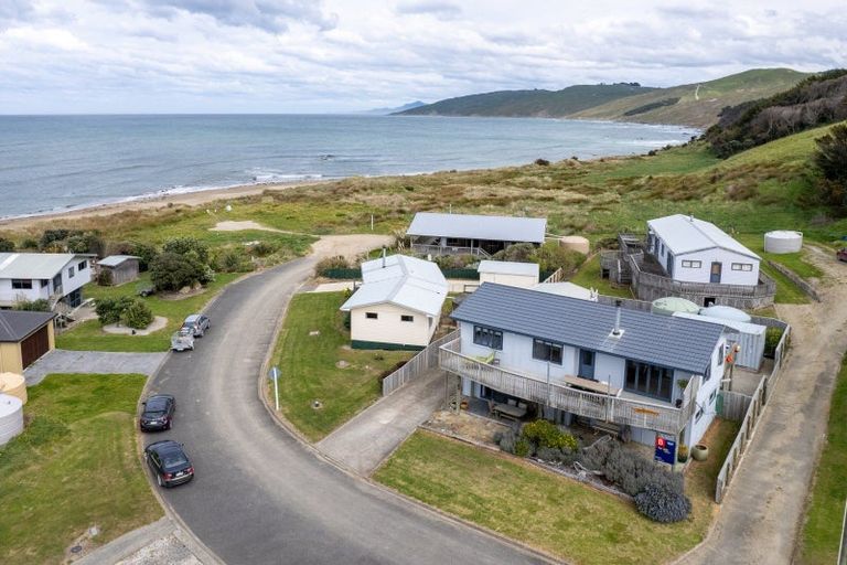 Photo of property in 84 Akitio Esplanade, Akitio, Pongaroa, 4991