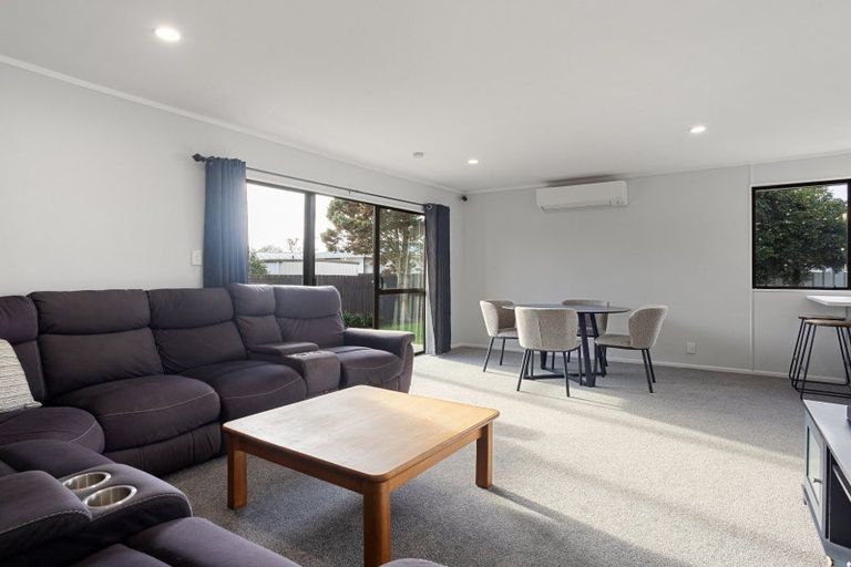 Photo of property in 52b Lloyd Drive, Nawton, Hamilton, 3200