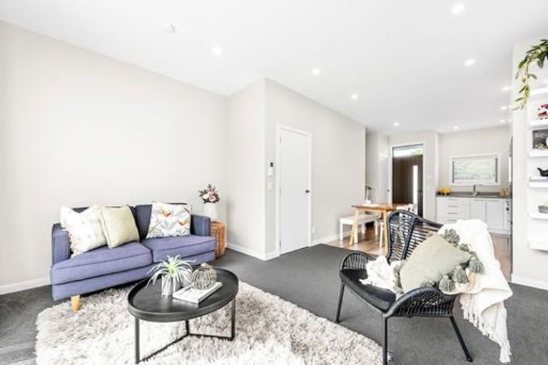 Photo of property in 25 Ron Deal Way, Epuni, Lower Hutt, 5011