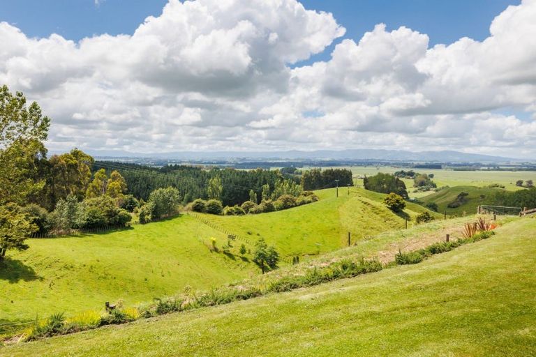 Photo of property in 109 Junction Road, Halcombe, Feilding, 4777